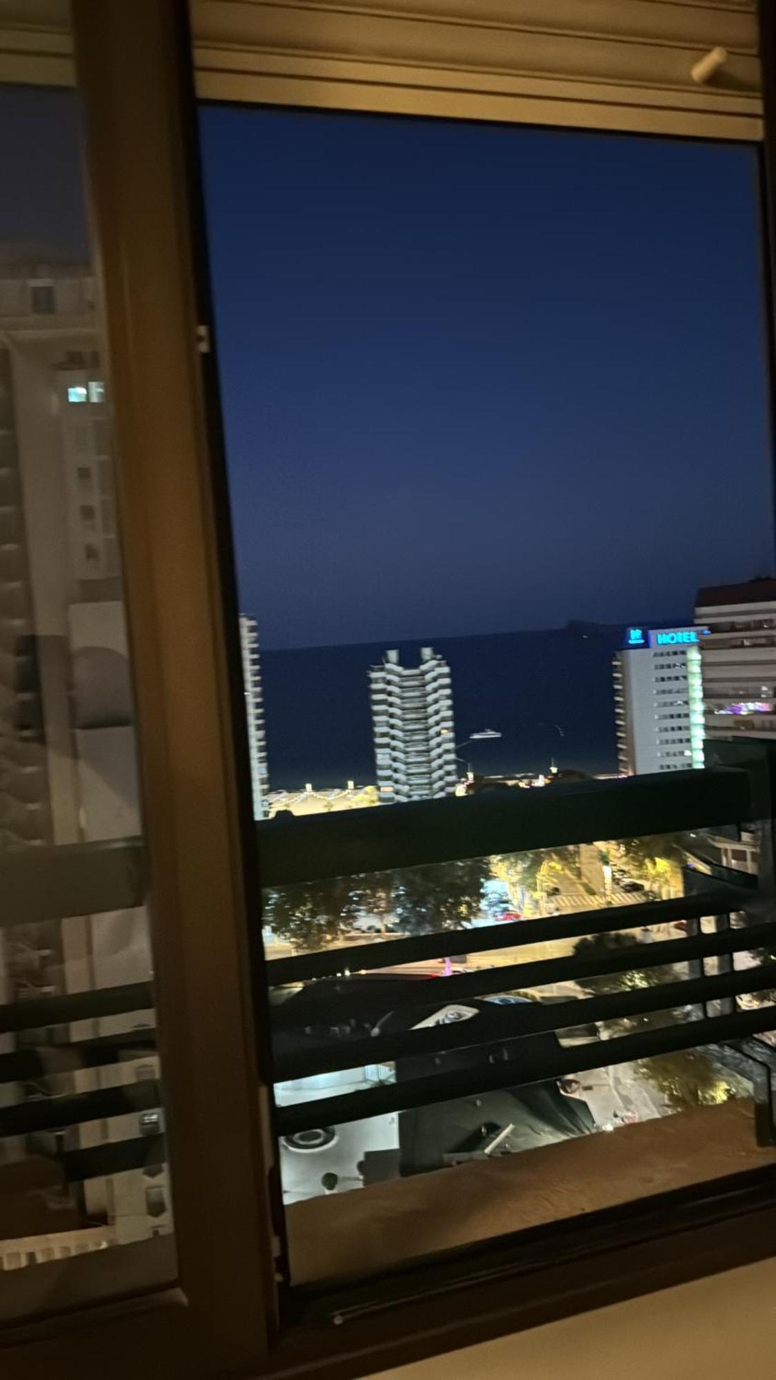 Apartamento Centro Бенідорм Екстер'єр фото